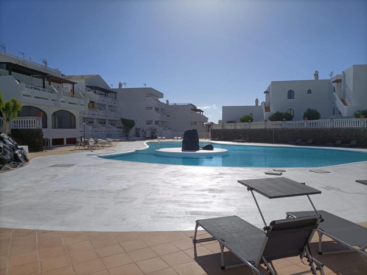 Apartamento Con Piscina Y Vistas -Le Petit Paradis Costa Teguise Exterior photo