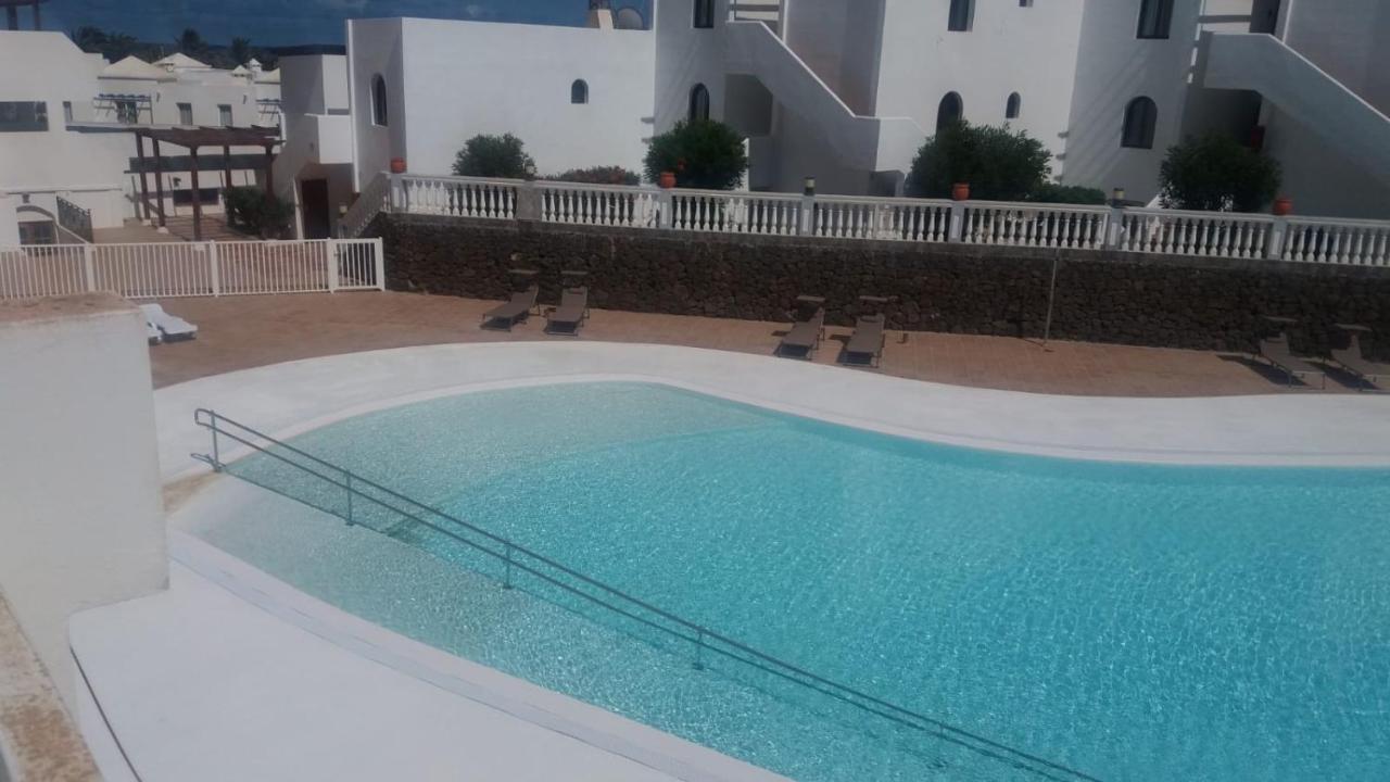 Apartamento Con Piscina Y Vistas -Le Petit Paradis Costa Teguise Exterior photo